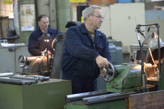 Radnici zakupili fabriku u stečaju i zaradili milione prva petoletka