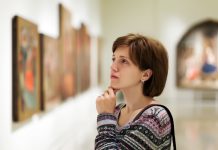 Kultura kupovine umetničkih slika – Savršen poklon za posebne trenutke